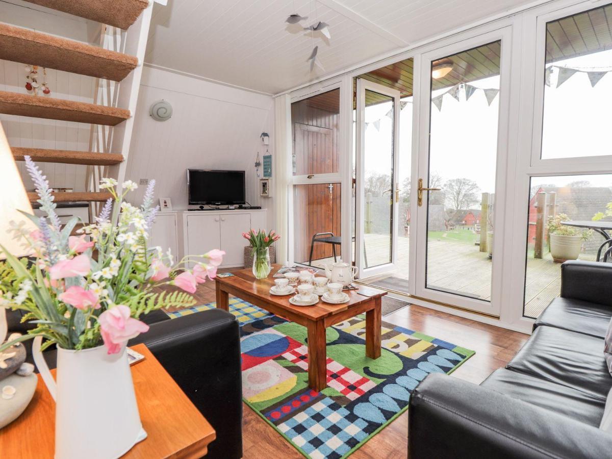 Seashell Cottage Lodge 97 Дийл Екстериор снимка